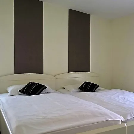 公寓式酒店 Appartementhaus Am Dom 4*