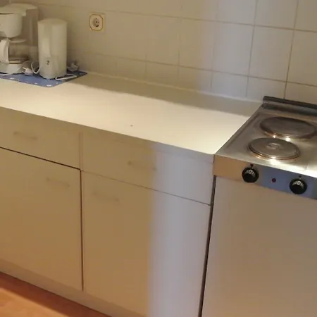 Appartementhaus Am Dom 公寓式酒店 4*